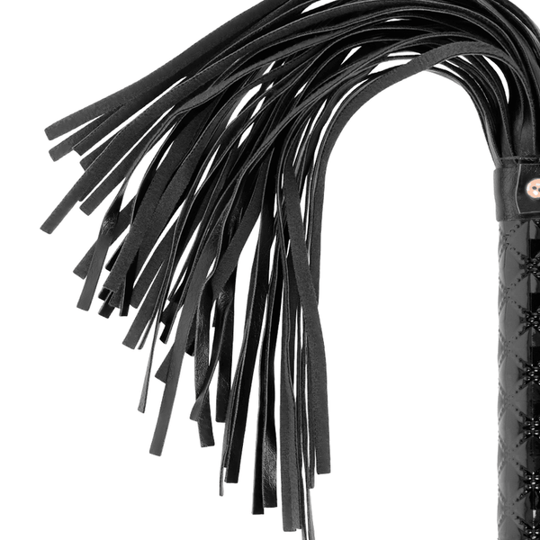 BEGME - BLACK EDITION VEGANER LEDER FLOGGER - INTIM SPACE Online Sexshop