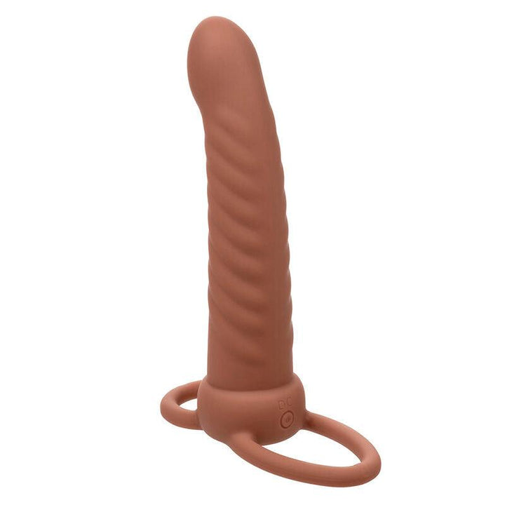 CALEXOTICS - MAXX RIBBED DUAL PENETRATOR 10 VIBRATIONEN BRAUN - INTIM SPACE Online Sexshop