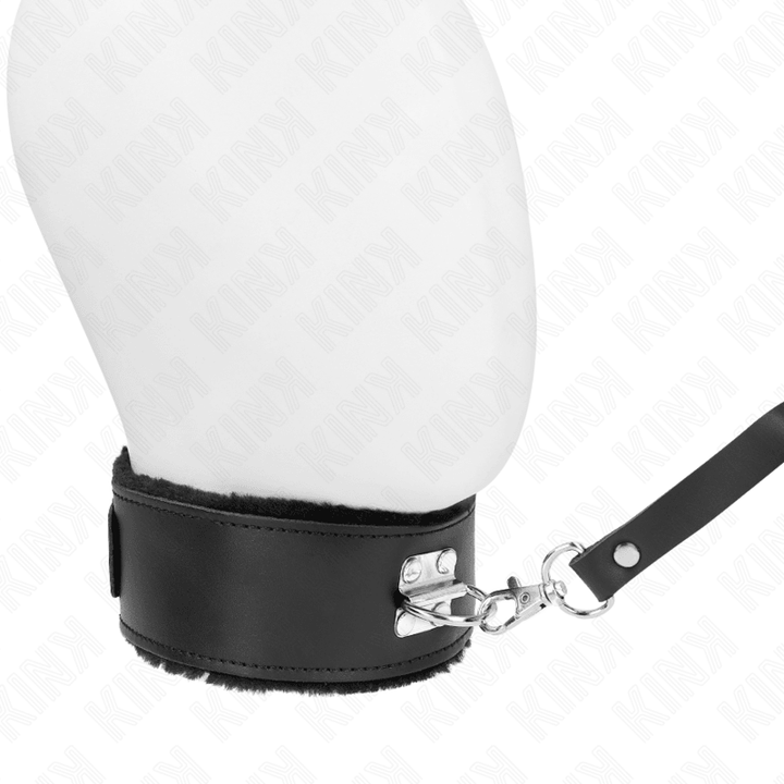 KINK - HALSKETTE MIT GÜRTEL 116 CM MIT SCHWARZEM LEDERBAND VERSTELLBAR 40-48 CM - 6 CM - INTIM SPACE Online Sexshop