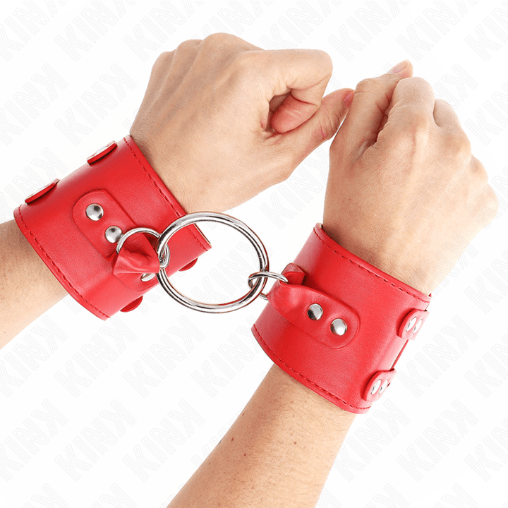 KINK - FESTE HANDGELENKFESSELN MIT RING UND NIETEN VERSTELLBAR ROT 17-22 CM - 6,5 CM - INTIM SPACE Online Sexshop