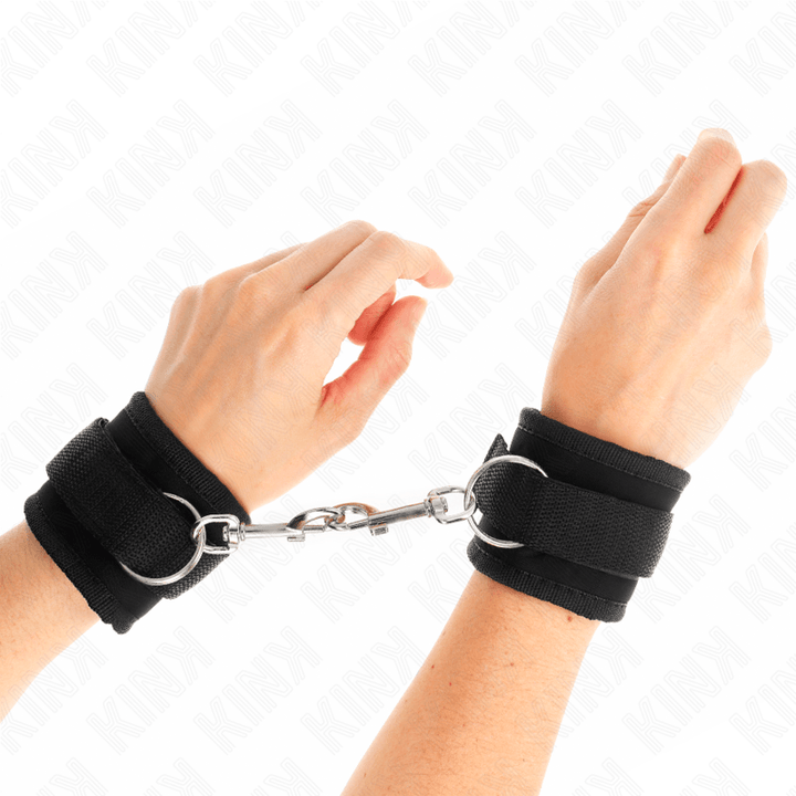 KINK - NYLON BIND-HANDHANDFESSELN MIT KLETTVERSCHLUSS, SCHWARZ, MODELL 2, VERSTELLBAR, 18-35 CM - 6 CM - INTIM SPACE Online Sexshop